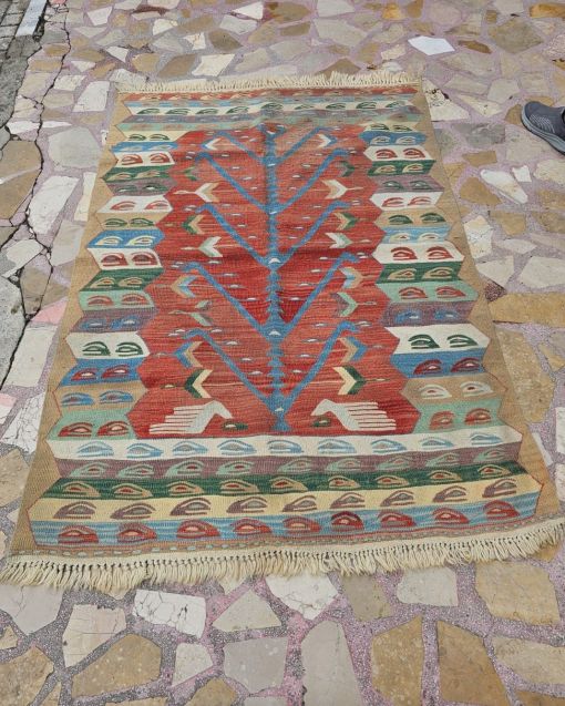   el dokuma yün antika kilim